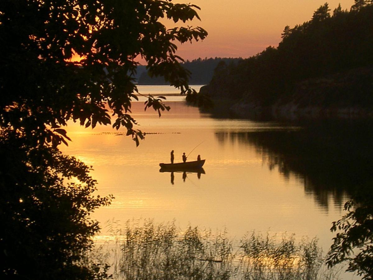 Gaerdsholmens Skaergardshemman "Eken" Villa Edsbruk Luaran gambar